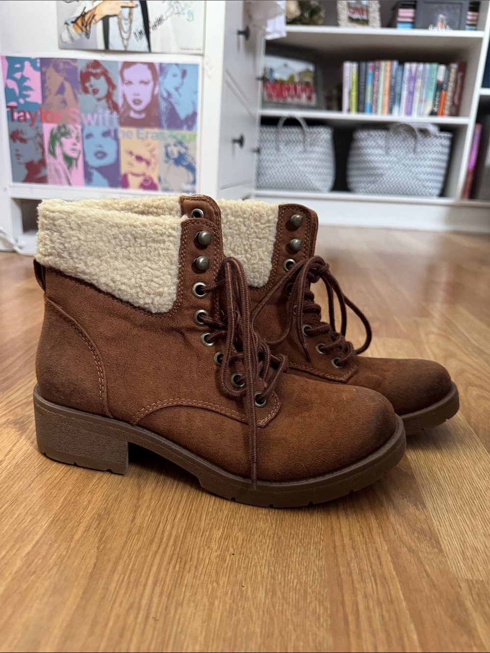 Mossimo Supply Co. Brown Suede Lace-Up Ankle Boots with Cream Sherpa Collar